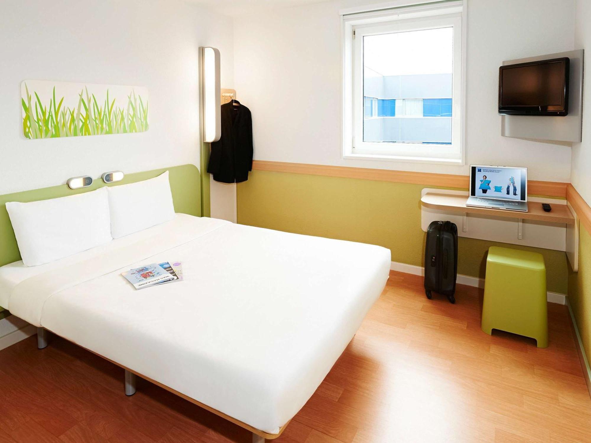 Ibis Budget Bordeaux Sud Villenave-dʼOrnon Exterior foto